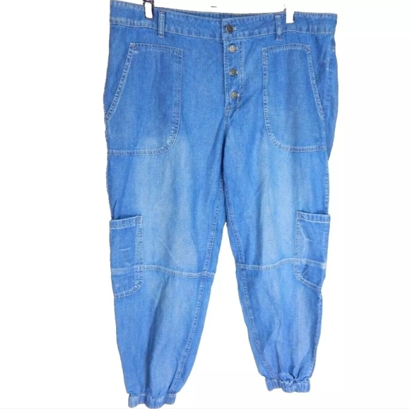 Sundance Jolienne Chambray Cargo Jogger - Picture 1 of 3
